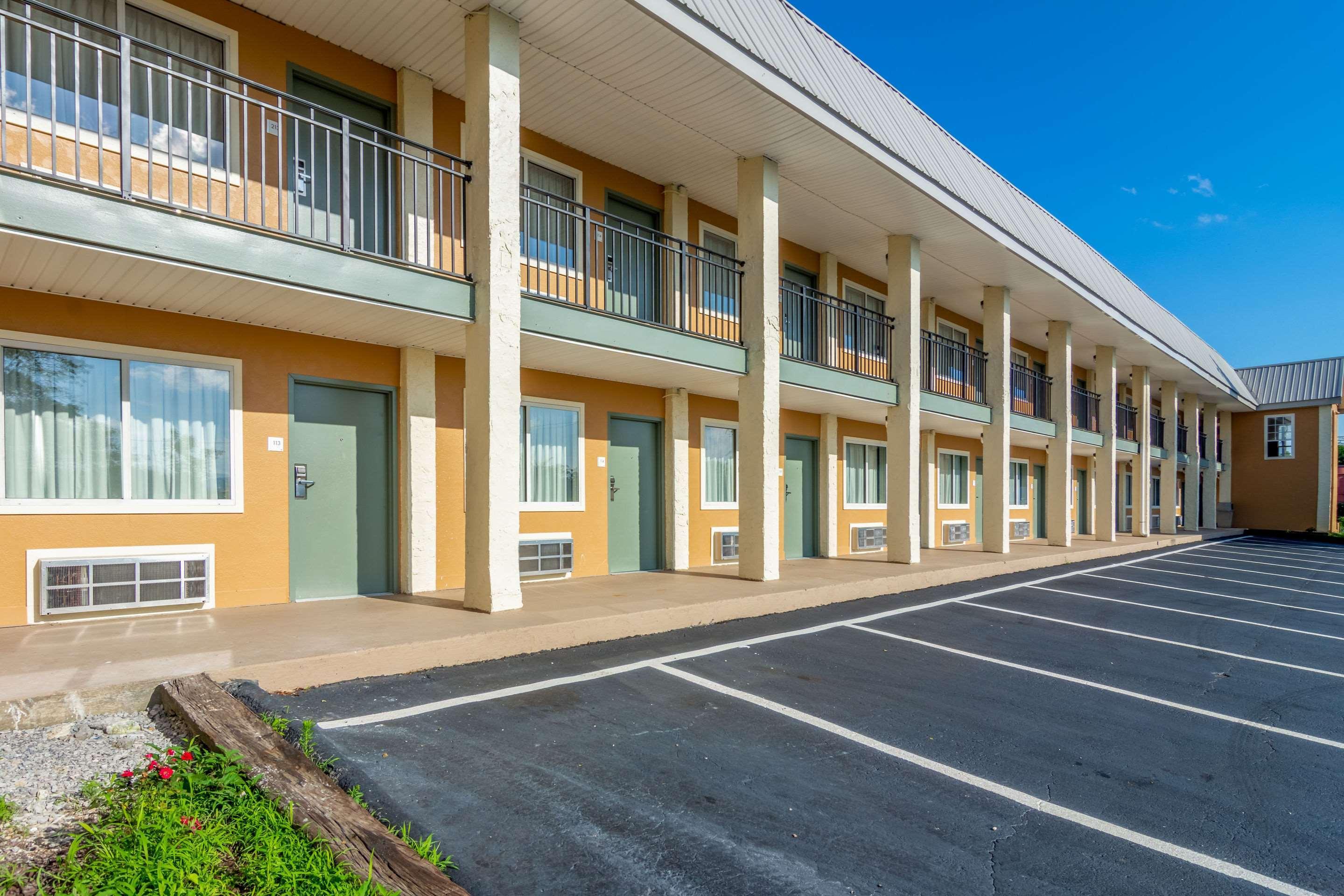 Econo Lodge East Ridge - Chattanooga Esterno foto