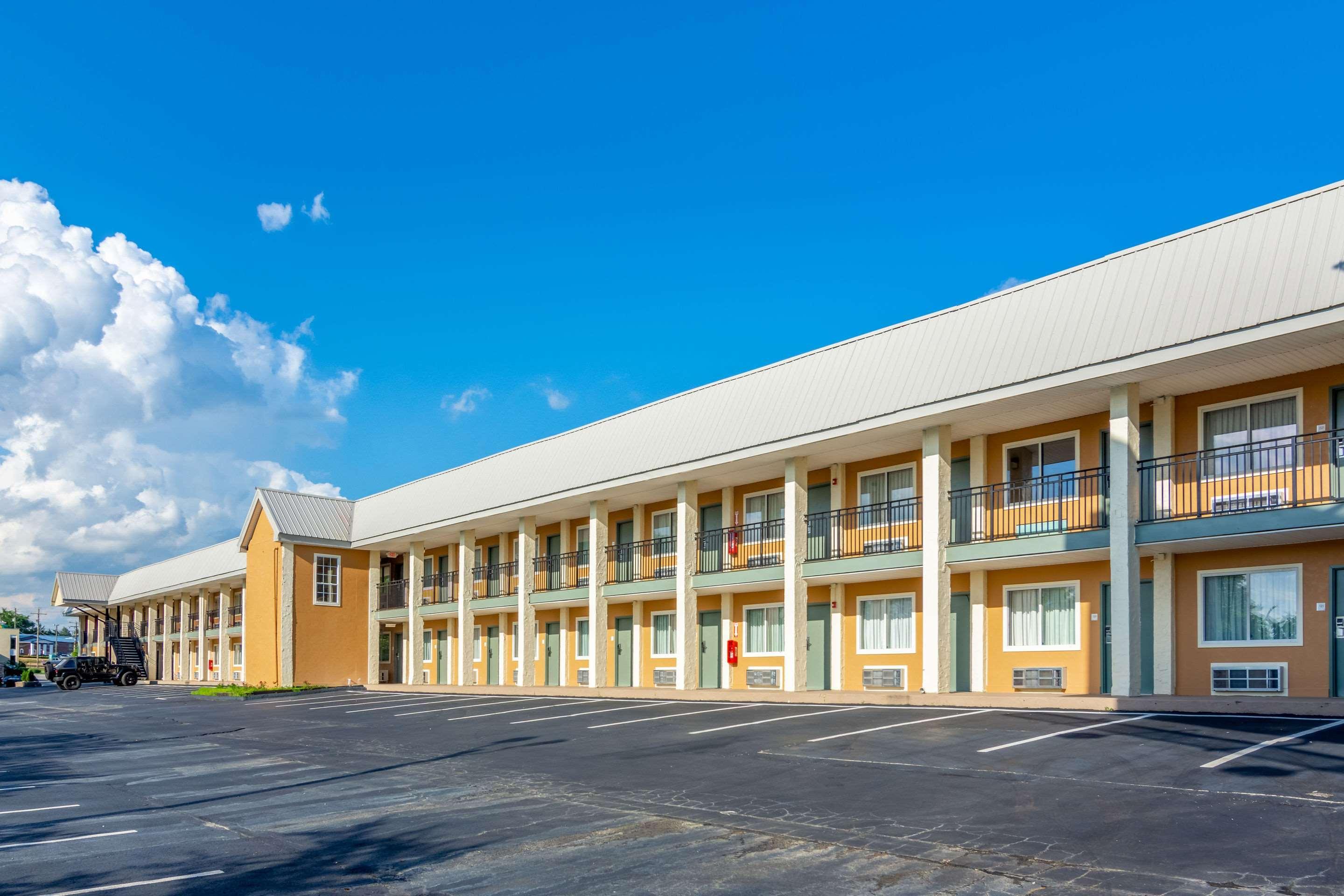 Econo Lodge East Ridge - Chattanooga Esterno foto