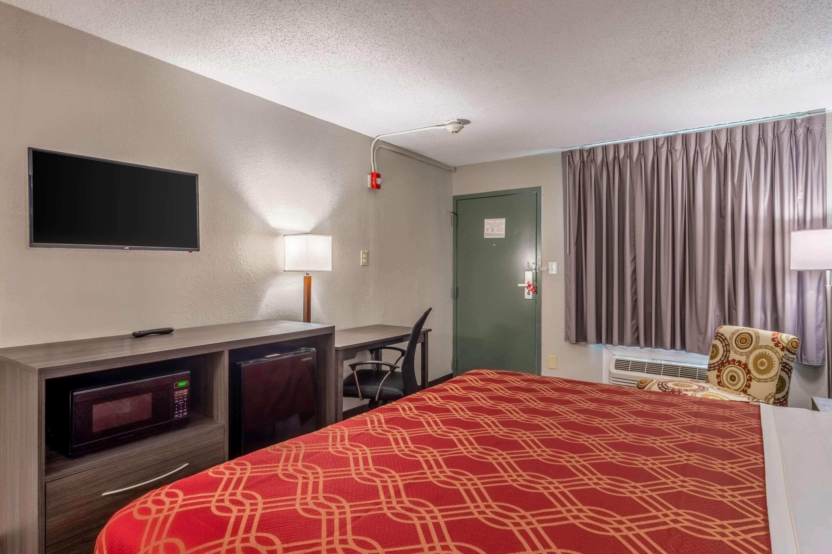 Econo Lodge East Ridge - Chattanooga Esterno foto
