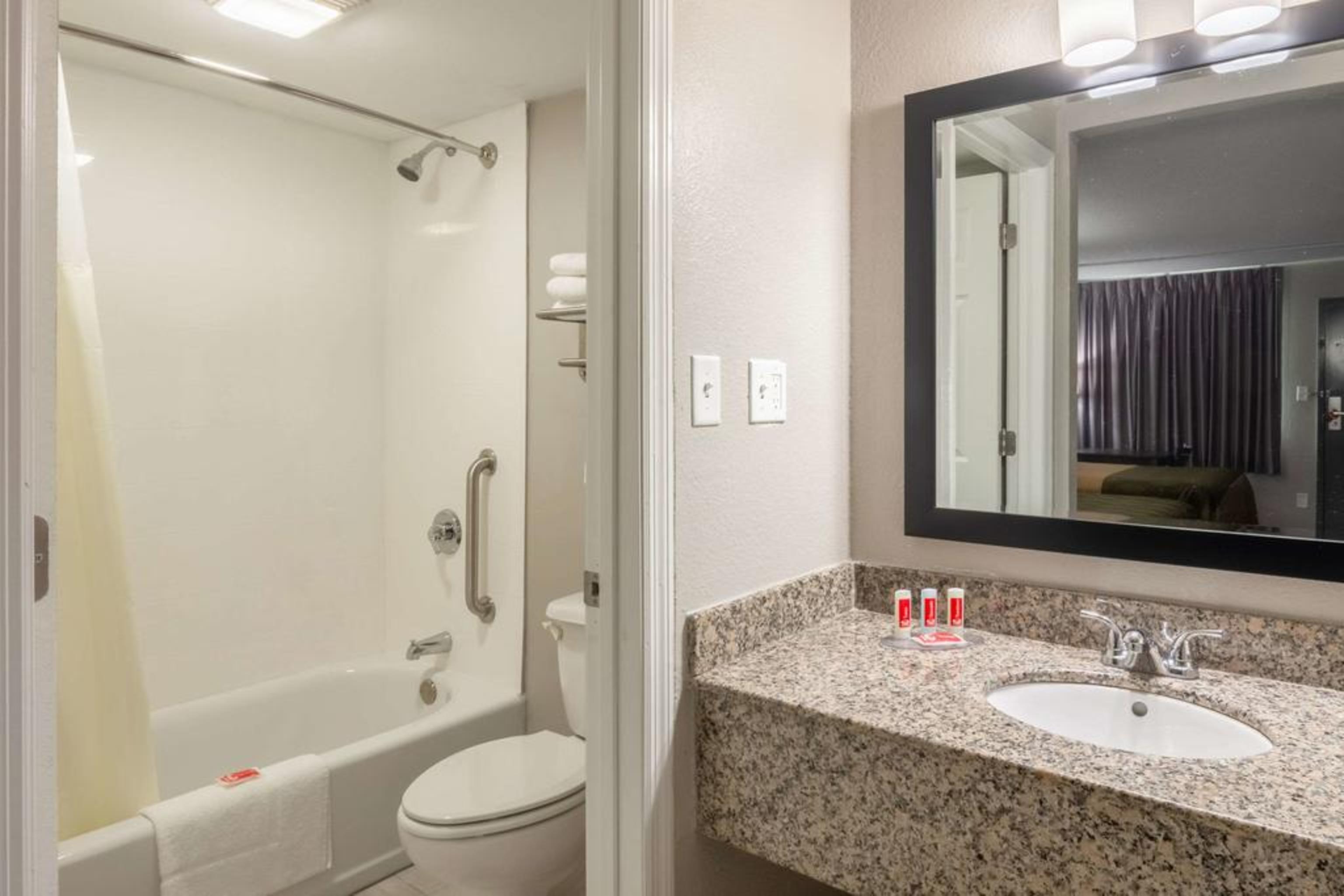 Econo Lodge East Ridge - Chattanooga Esterno foto