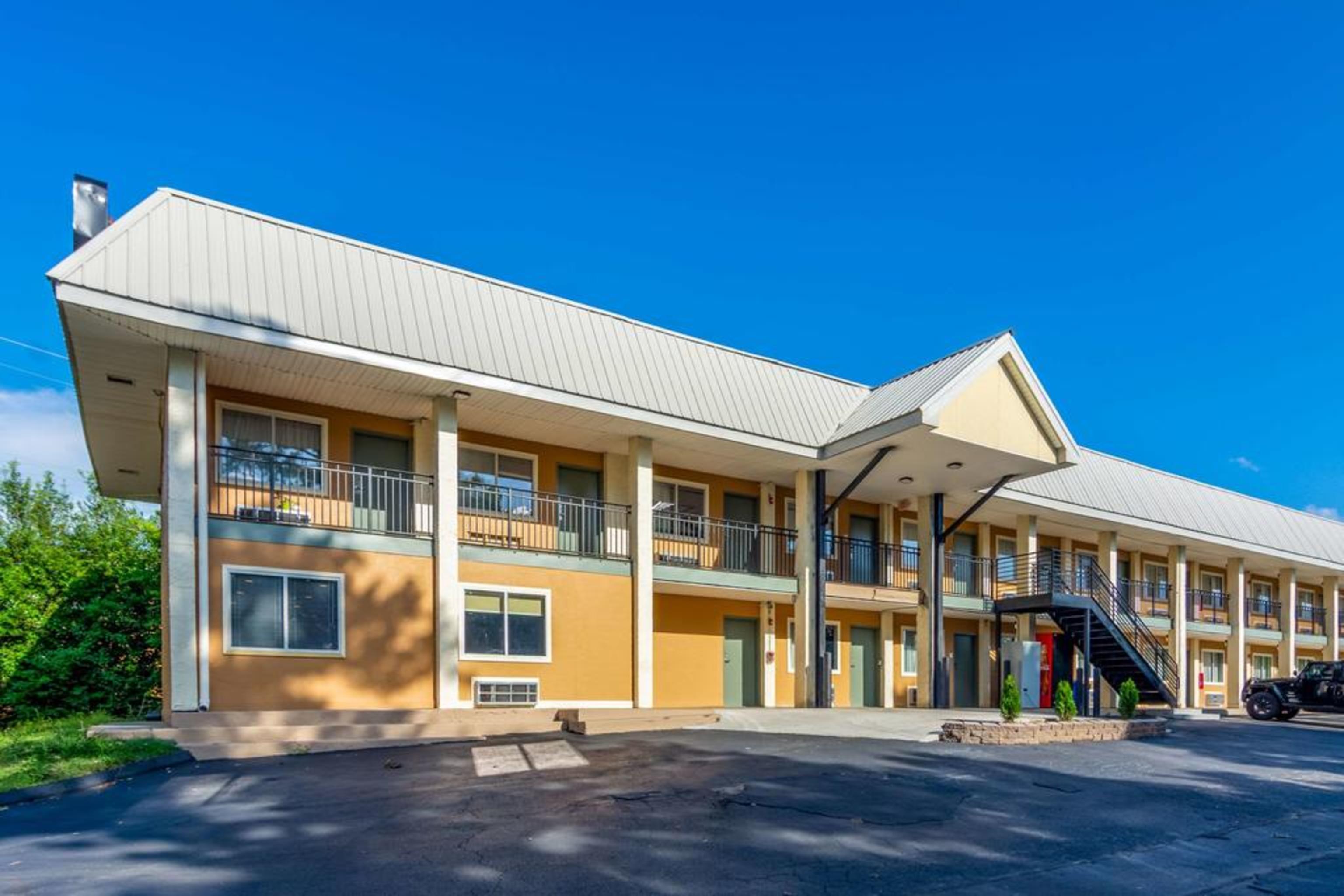 Econo Lodge East Ridge - Chattanooga Esterno foto
